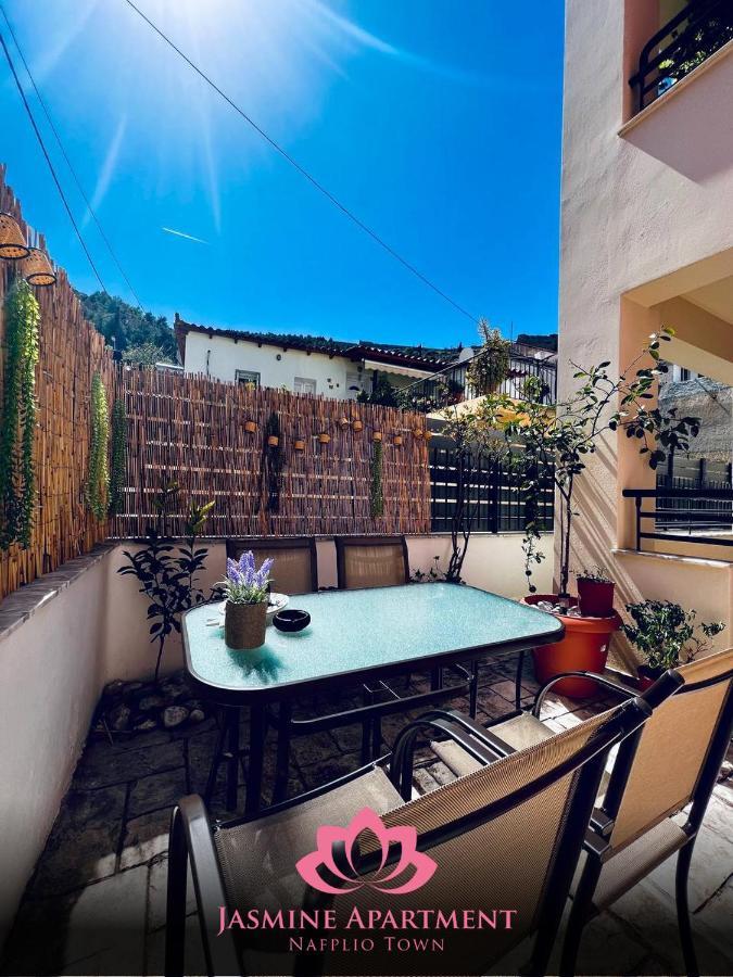 Jasmine Apartment - Nafplio Town Eksteriør billede